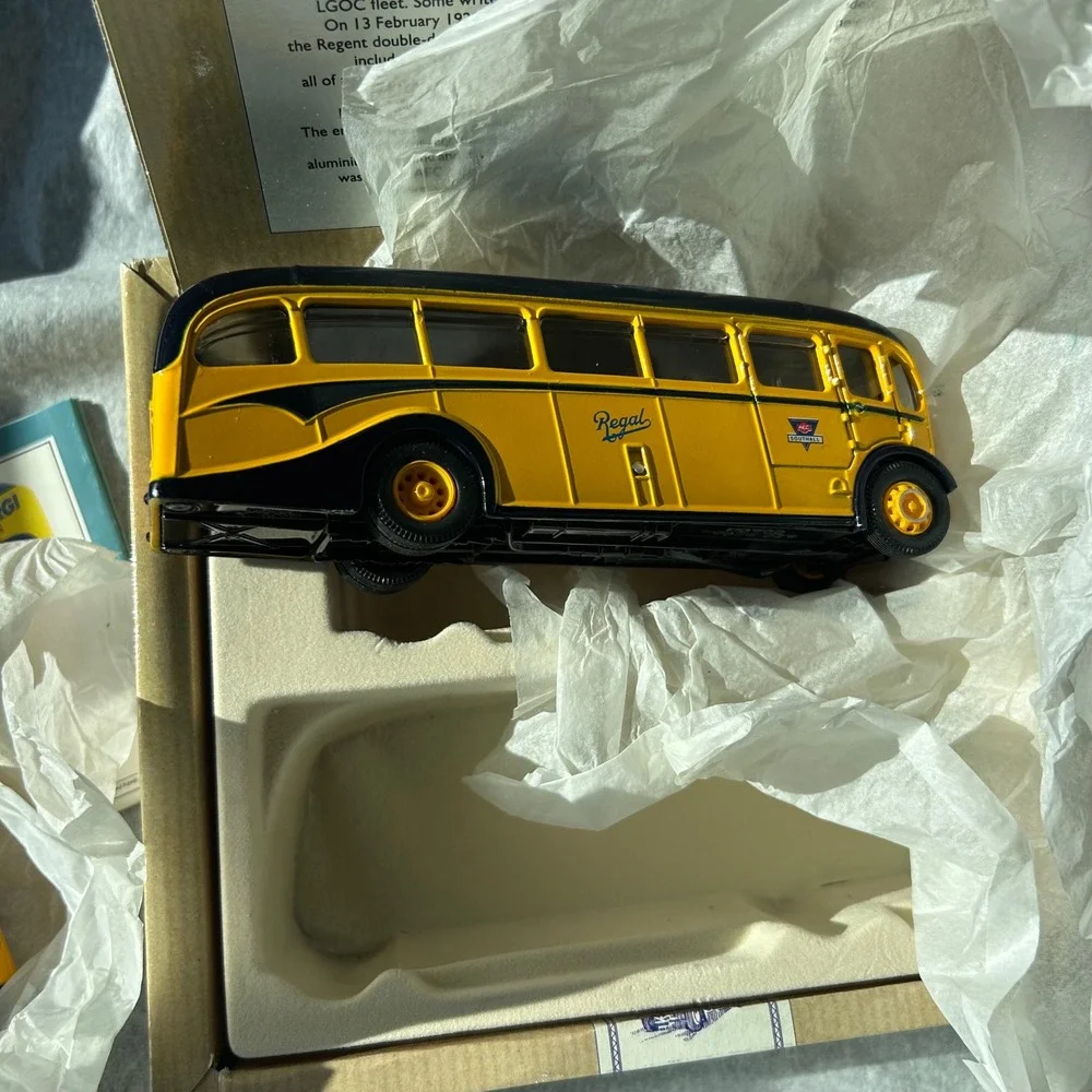 Corgi 96990 aec